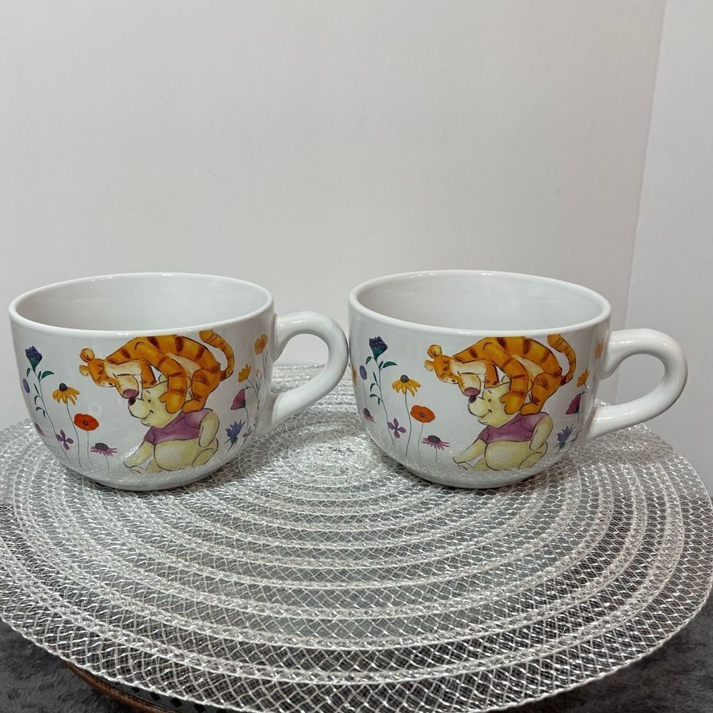 Disney Winnie the Pooh Among the Flowers Soup Mugs with handle set of 2 NWT